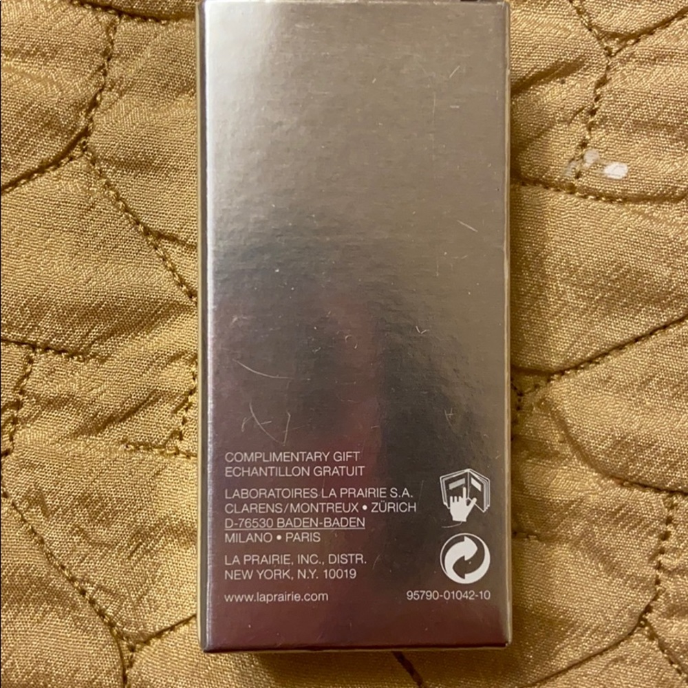 La prairie skin caviar luxe eye lift cream - Picture 3 of 5